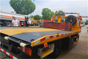 安国附近拖车电话号码服务